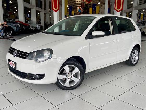 VOLKSWAGEN POLO 1.6 MI 8V FLEX 4P MANUAL VOLKSWAGEN POLO 1.6 MI 8V FLEX 4P MANUAL